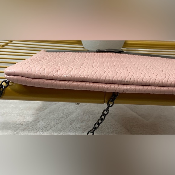 Patricia Nash Bags Patricia Nash Pink Asher Twisted Frame Clutch - Picture 10 of 13